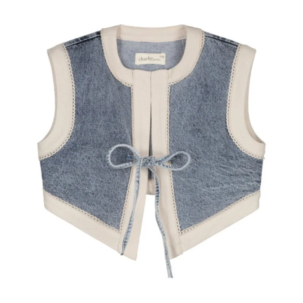 Charlie Petite | Jay Gilet | North Blue