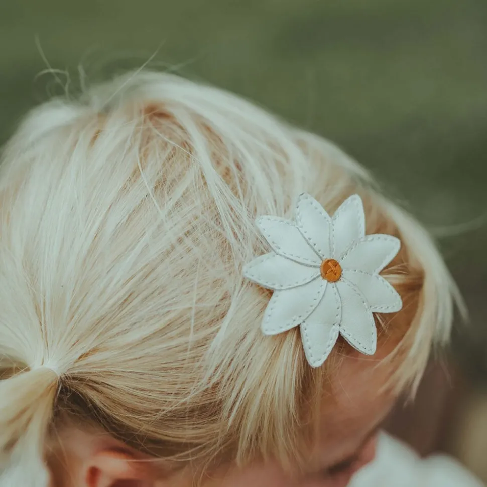 Donsje Amsterdam | Zaza Fields Hairclip | Daisy | Off White Leather