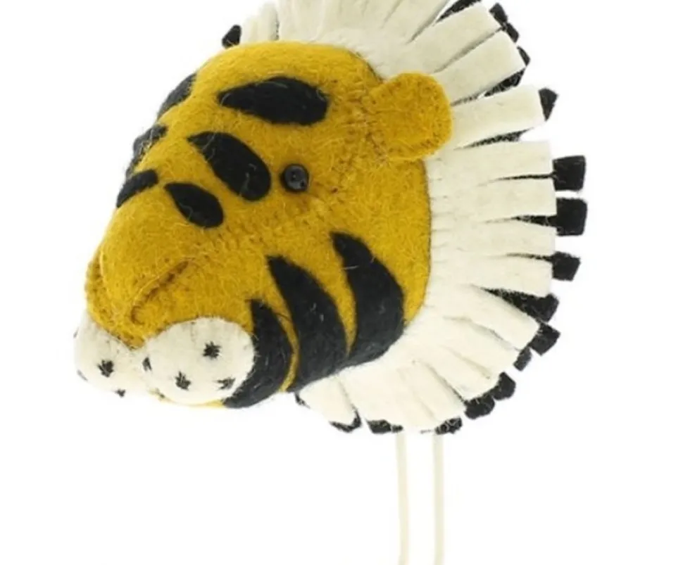 Fiona Walker : Big single head hook Tiger
