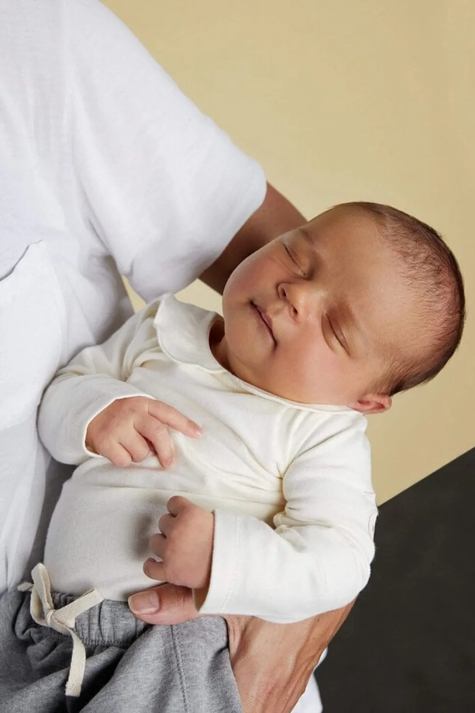 gray_label__baby_collar_o_2-1.webp Gray Label | Baby Collar Onesie GOTS | Cream