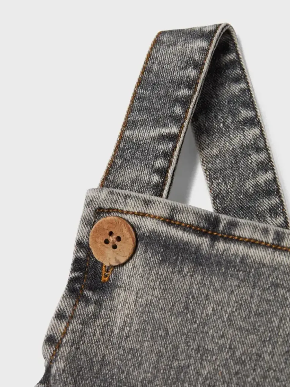 lilatelier__nmftems_loose_4.webp Lil'Atelier | NMFTEMS LOOSE DNM OVERALL 4266-MS T LIL | Light Grey Denim