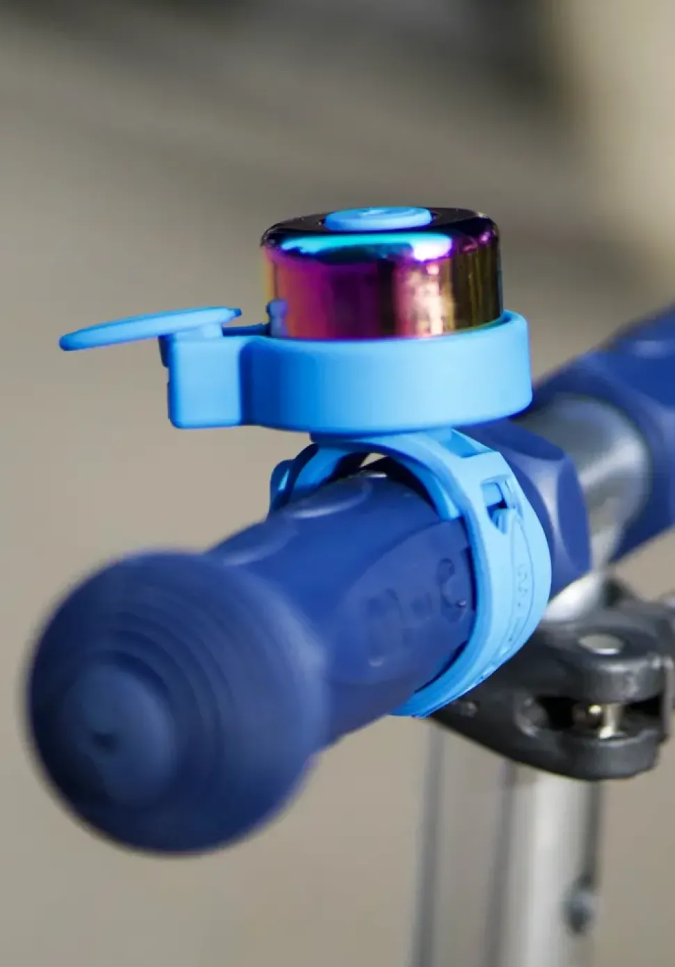 Micro Step | Bel | Neochrome blauw