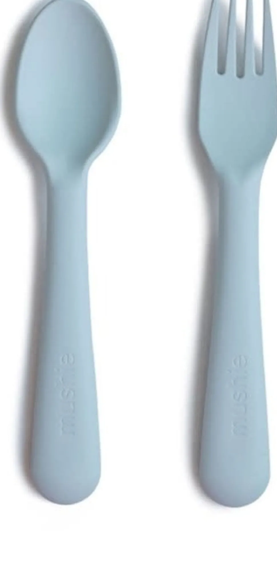 Mushie: Kinderlepel en vork - powder blue
