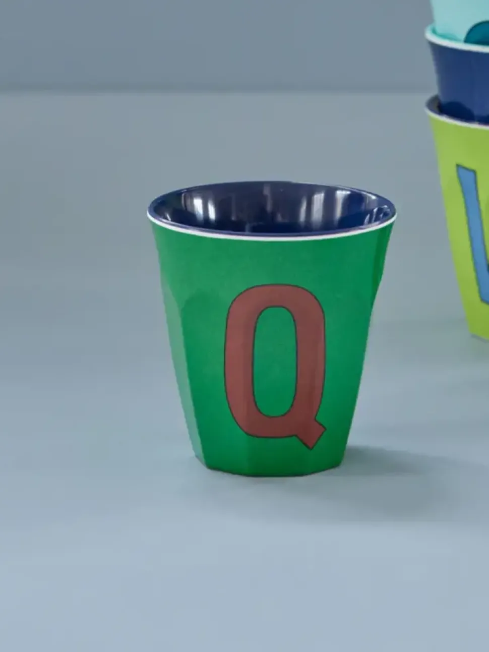 Rice | beker Letter Q Groen