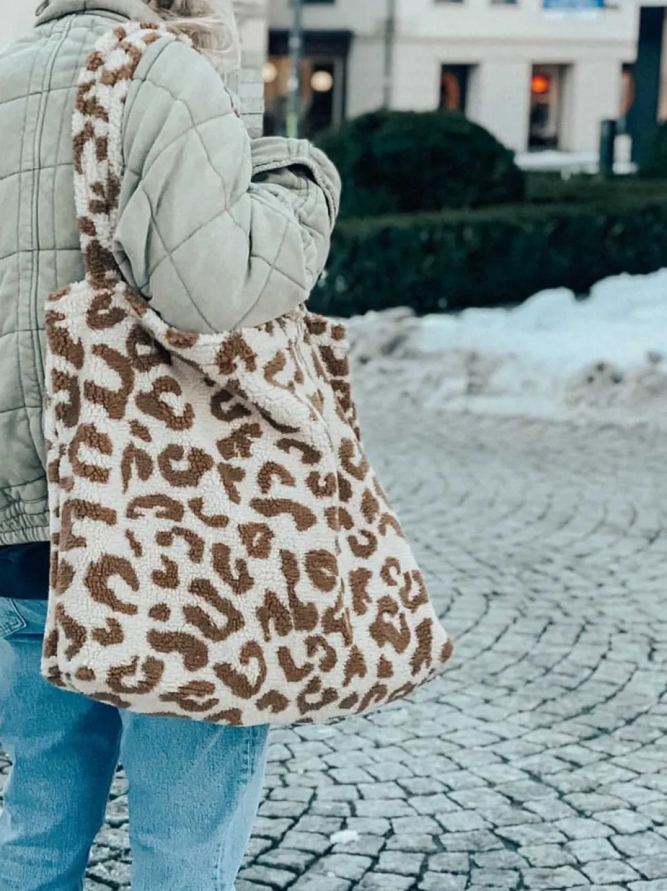 Studio Noos | Teddy leopard ecru mom-bag